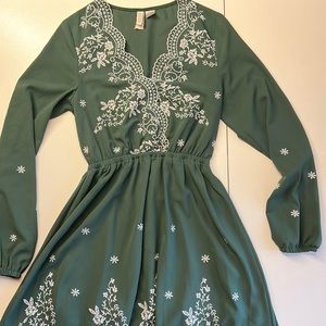 H&M Divided Vintage Dress